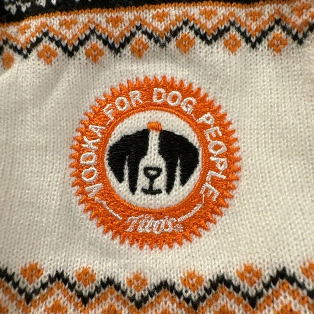 Tito's Handmade Vodka Dog People Bottle Sweater New C38 - Picture 3 of 3